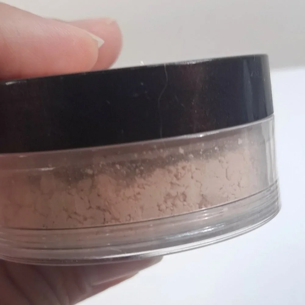 Maybelline Mineral Power Finishing Veil Translucent Loose Powder‎ micro minerals